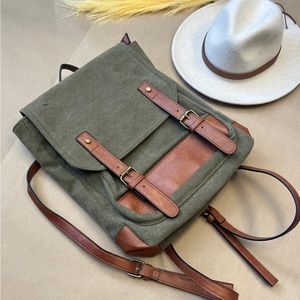 Cotton canvas backpack w vegan leather trim, tons of pockets bnwt!